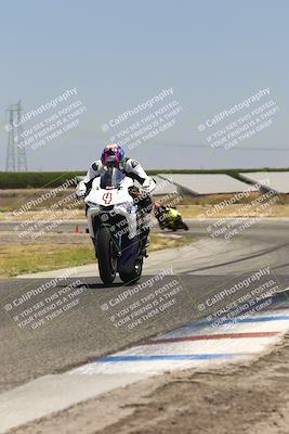 media/Jun-15-2025-Lets Ride (Sun) [[cf46f230ea]]/B Group/1220pm (Wheelie Bump)/